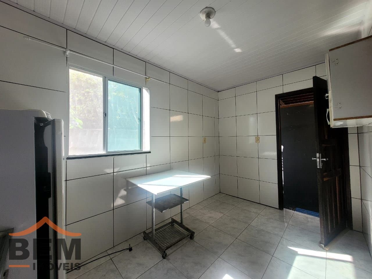 Kitnet para Locação com 1 quarto e 30m² no bairro São Vicente, em Itajaí - SC