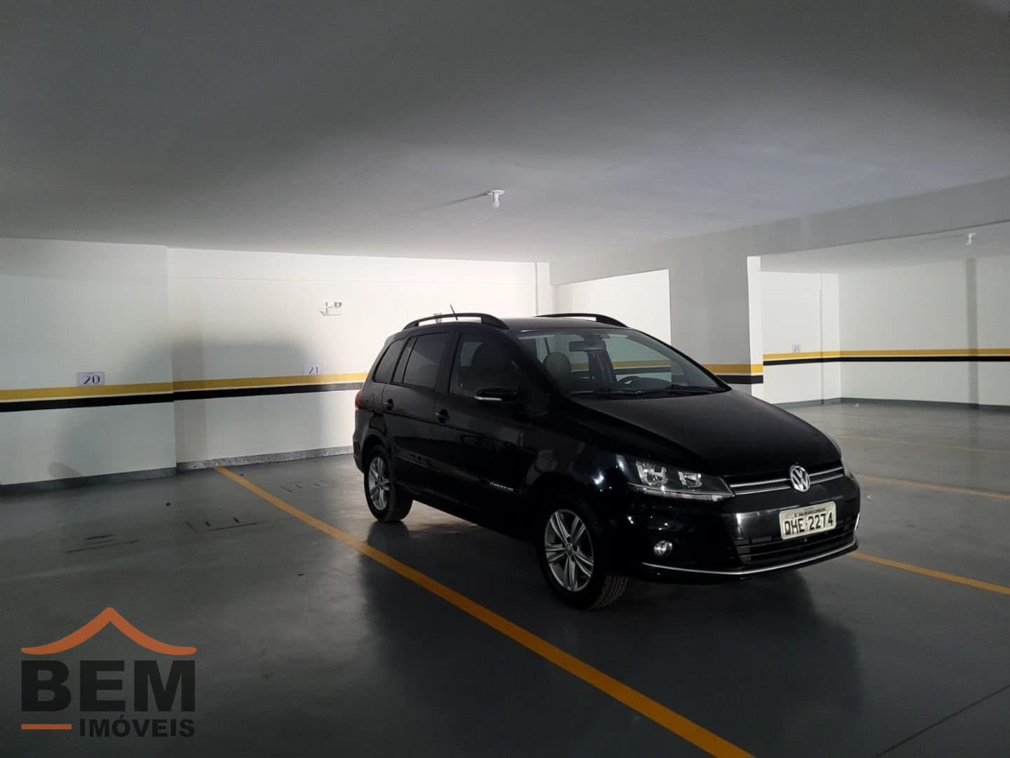 Apartamento para Locação com 3 quartos sendo 1 suíte, 2 vagas no bairro Vila Operária em Itajaí/SC