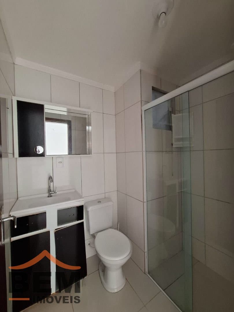 Apartamento para Locação com 2 quartos, 1 vaga no bairro Santa Regina em Camboriú/SC