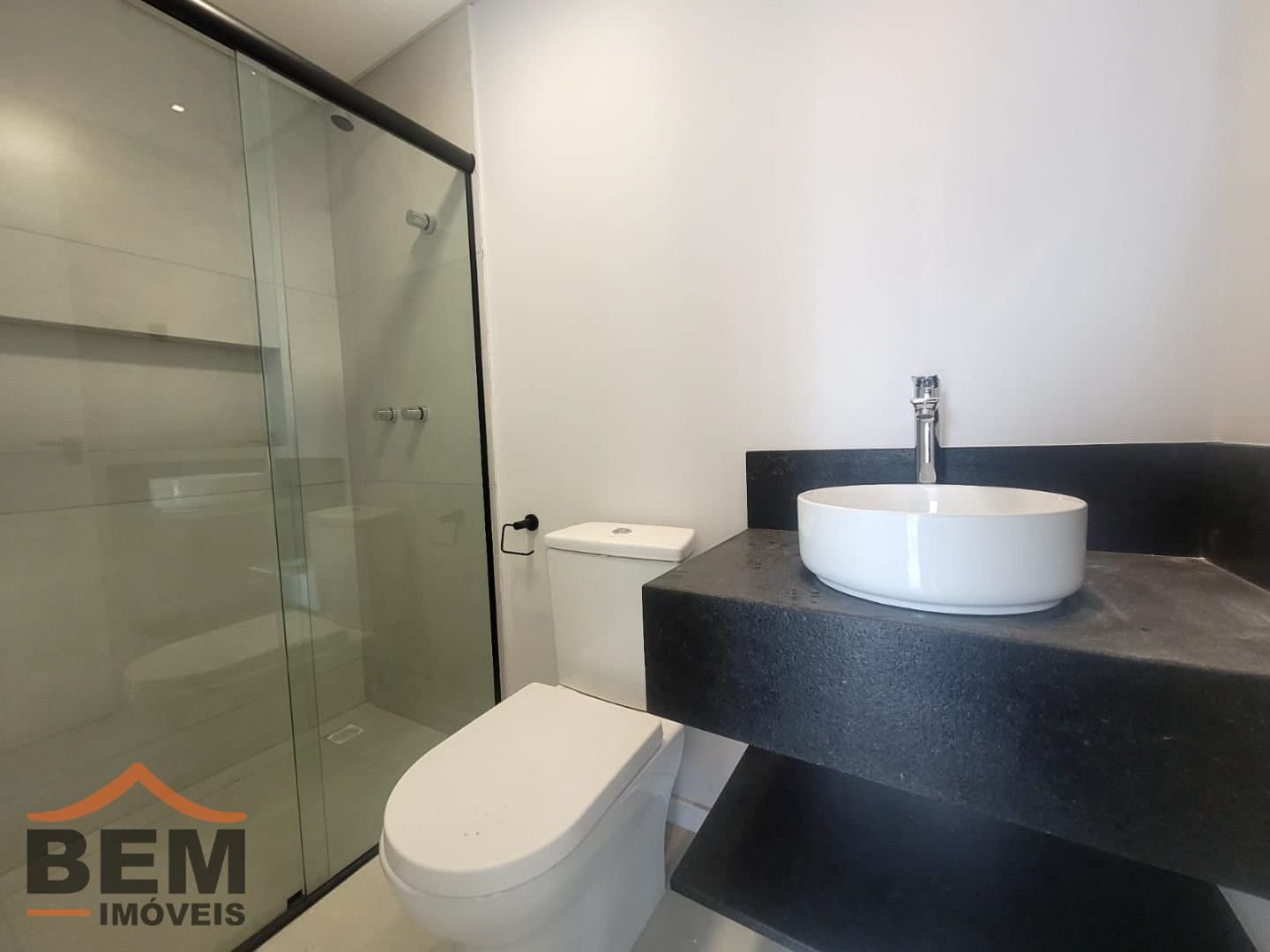 Apartamento para alugar com 2 quartos e 63 m² no bairro Vila Operária, em Itajaí