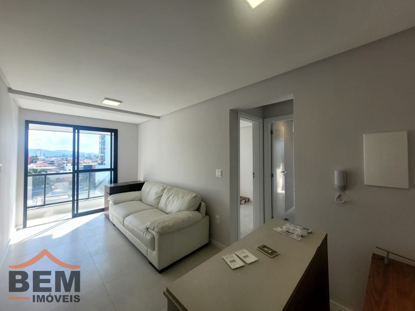 Apartamento para alugar com 2 quartos e 63 m² no bairro Vila Operária, em Itajaí