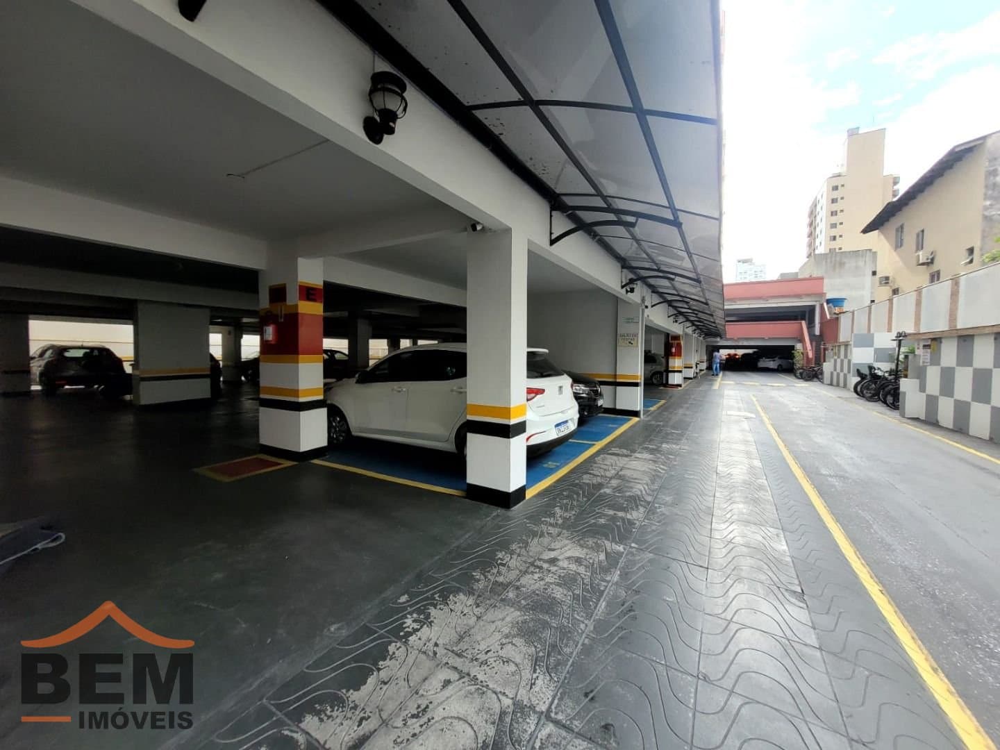Apartamento para alugar com 2 quartos e 68 m² no Centro, em Itajaí
