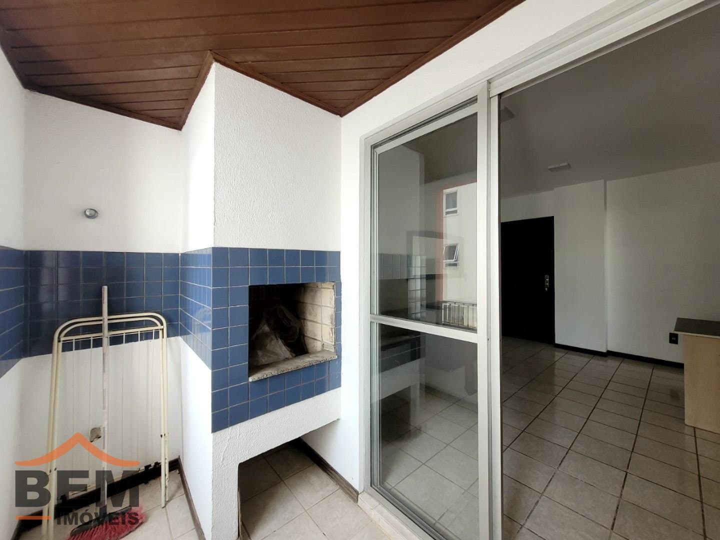 Apartamento para alugar com 2 quartos e 68 m² no Centro, em Itajaí