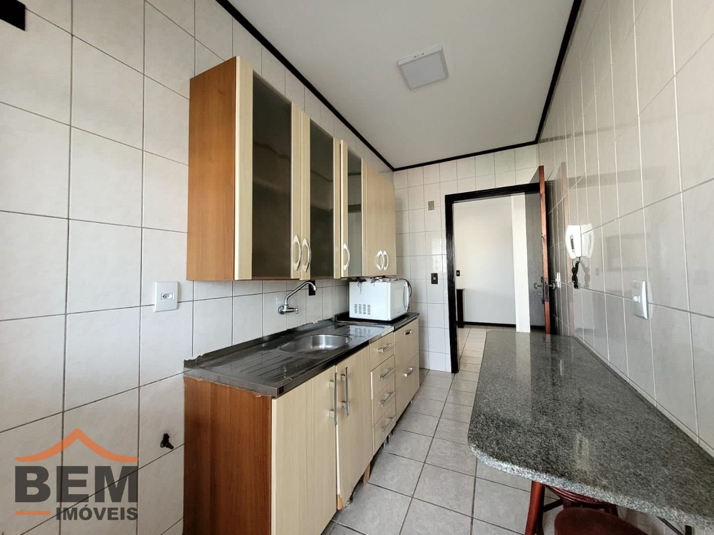 Apartamento para alugar com 2 quartos e 68 m² no Centro, em Itajaí