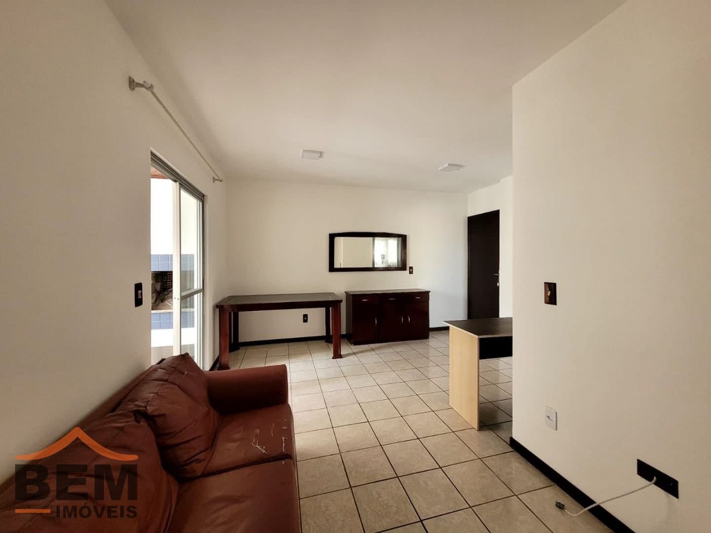 Apartamento para alugar com 2 quartos e 68 m² no Centro, em Itajaí