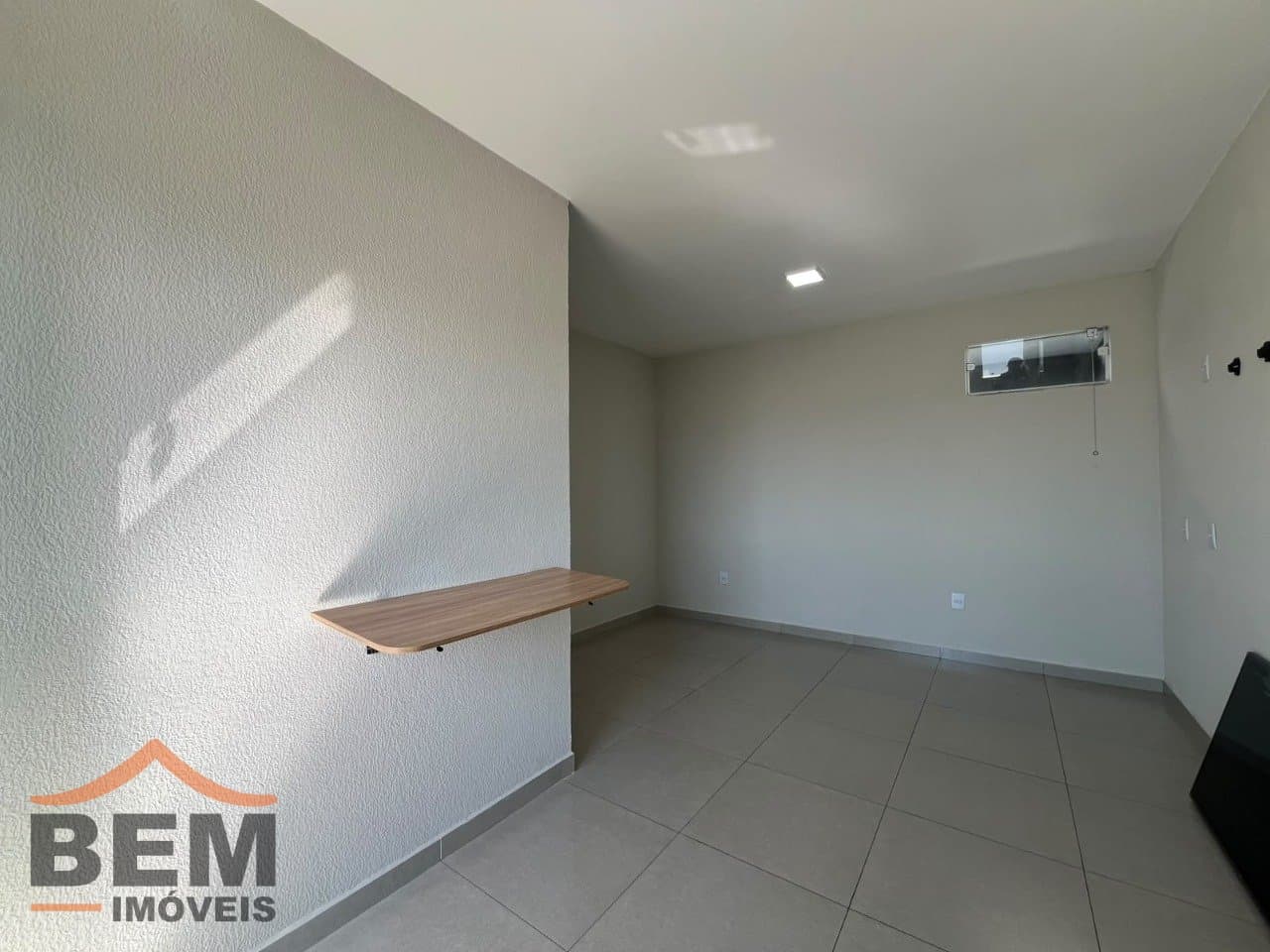 Kitnet para alugar com 1 quarto no bairro Cordeiros, em Itajaí