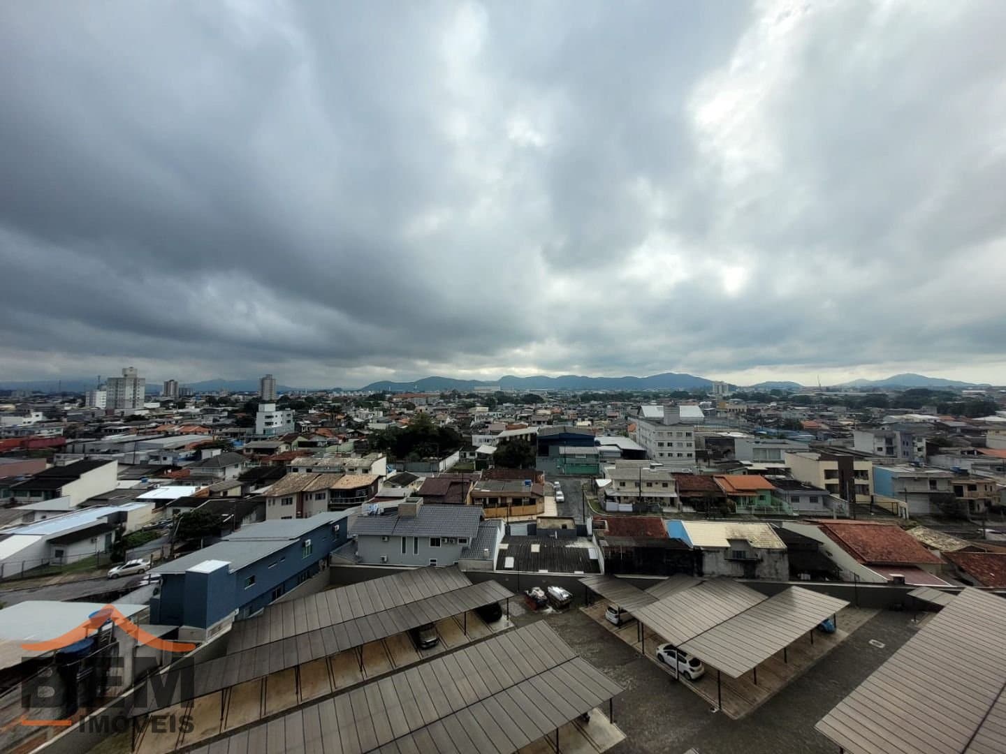 Apartamento para Locação com 2 quartos, 1 vaga no bairro Sao Vicente em Itajaí/SC