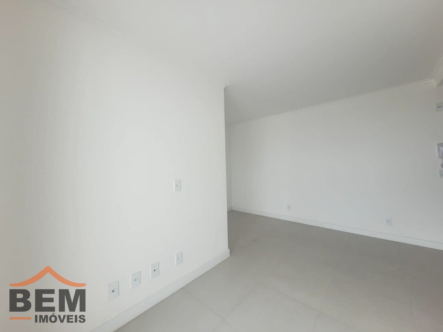 Apartamento para Locação com 2 quartos, 1 vaga no bairro Sao Vicente em Itajaí/SC