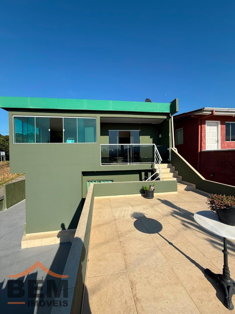Casa à Venda com 6 quartos sendo 2 suítes no bairro Tabuleiro em Camboriú/SC: d6bd7137-bdf3-48d4-8659-24a990794818