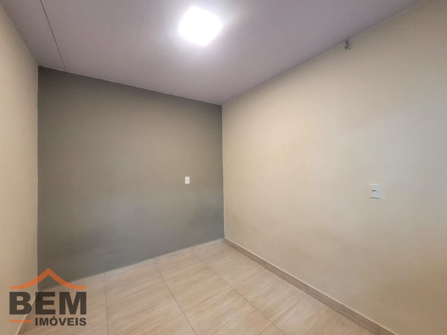 Apartamento para Locação com 2 quartos, 1 vaga no bairro Cidade Nova em Itajaí/SC