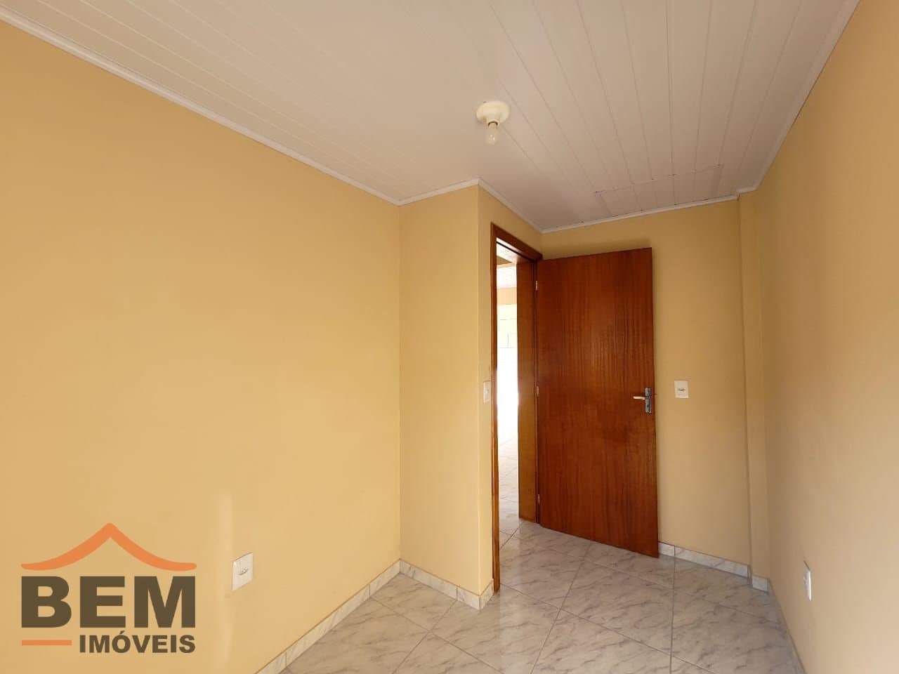 Casa para Locação com 2 quartos, 1 vaga no bairro Cidade Nova em Itajaí/SC