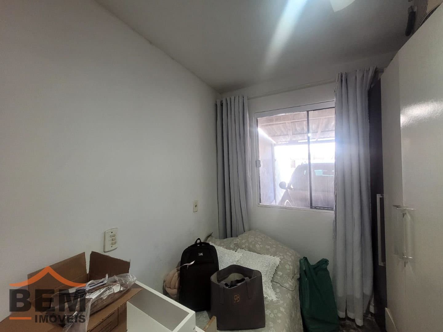 Casa para Locação com 2 quartos, 2 vagas no bairro Espinheiros em Itajaí/SC