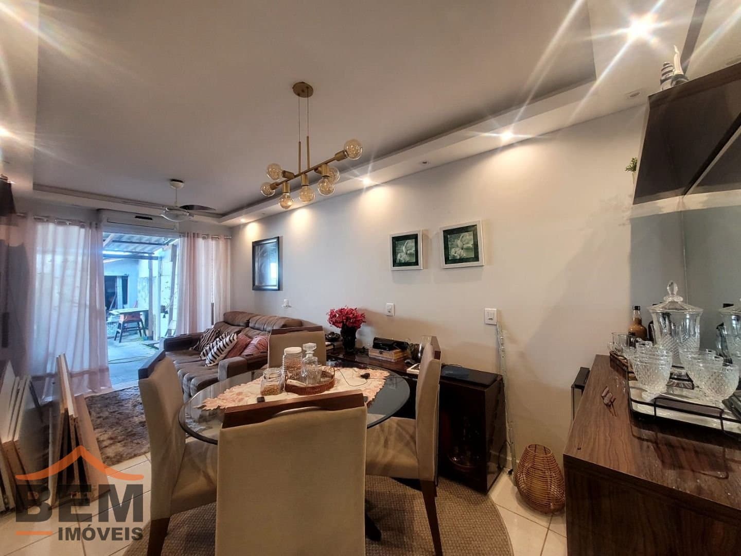 Casa para Locação com 2 quartos, 2 vagas no bairro Espinheiros em Itajaí/SC