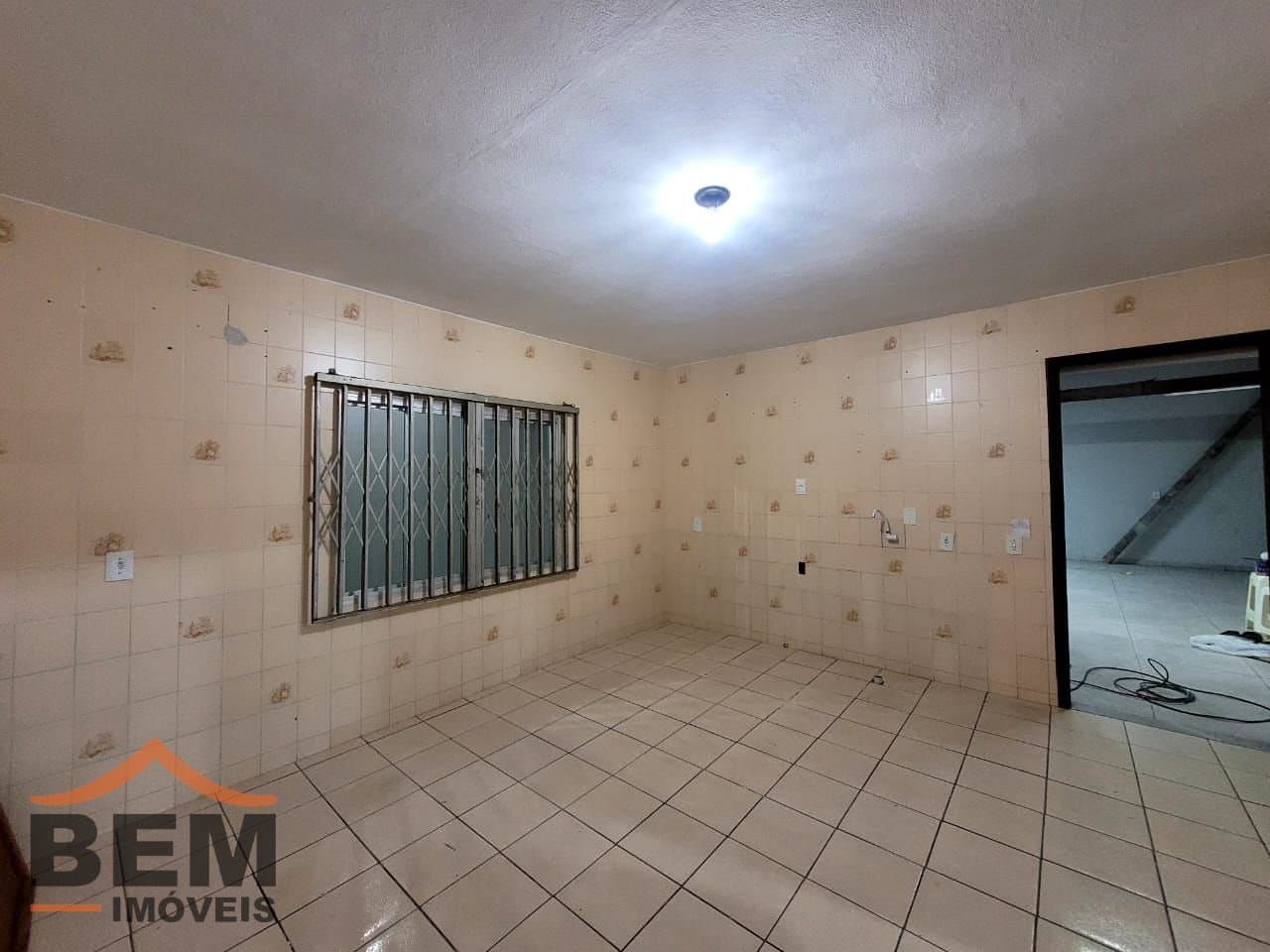 Casa para Locação com 4 quartos sendo 1 suíte, 2 vagas no bairro São Vicente em Itajaí/SC