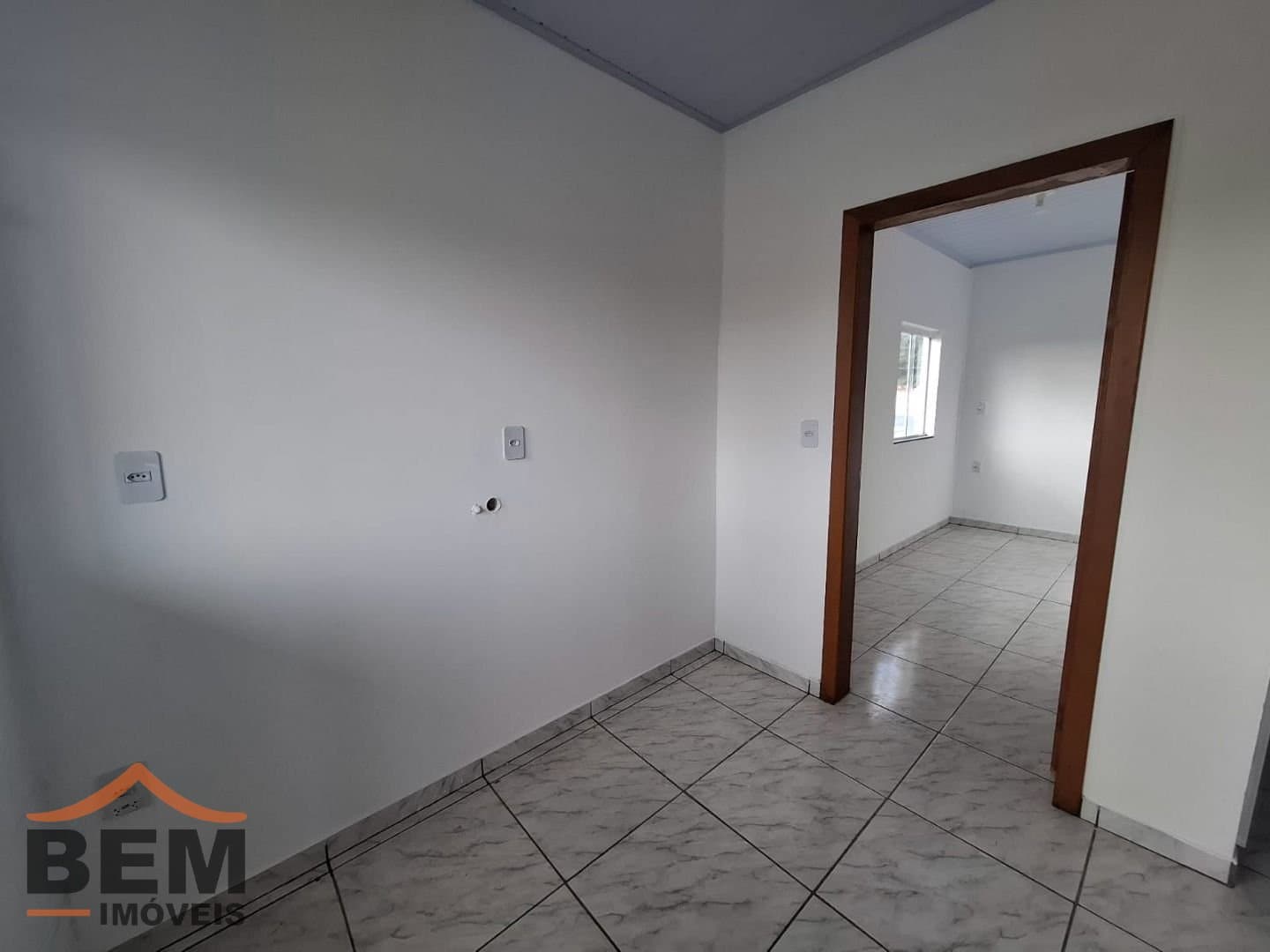 Apartamento para Locação com 1 quarto e 40m² no bairro Santa Regina, em Itajaí - SC