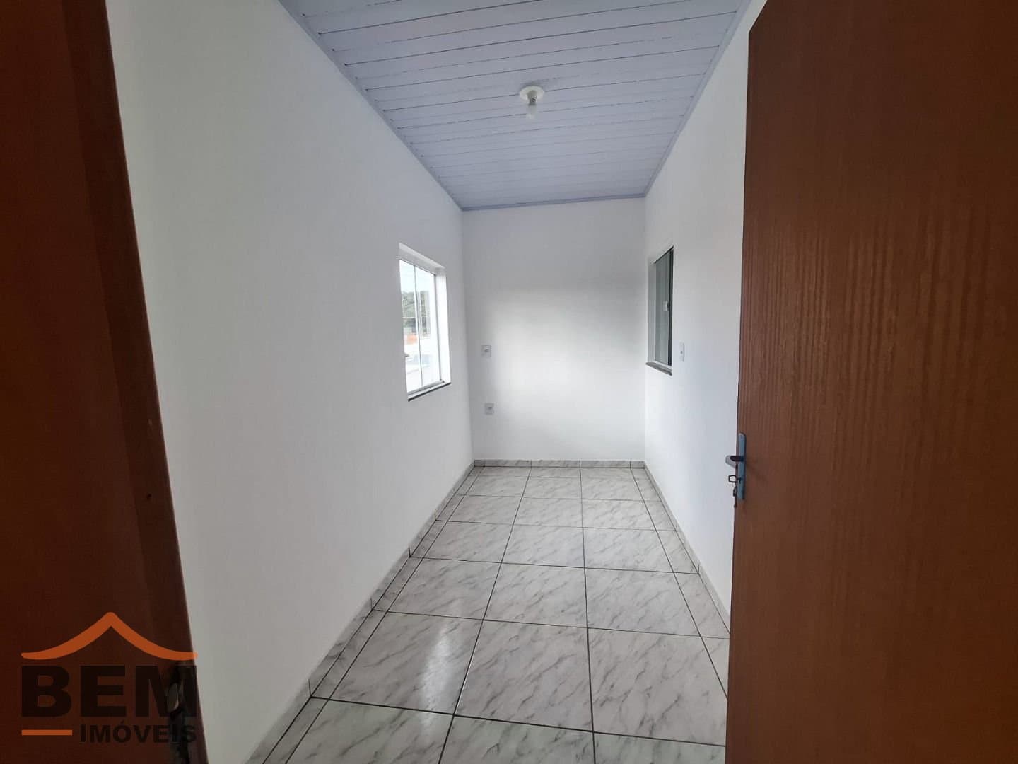 Apartamento para Locação com 1 quarto e 40m² no bairro Santa Regina, em Itajaí - SC