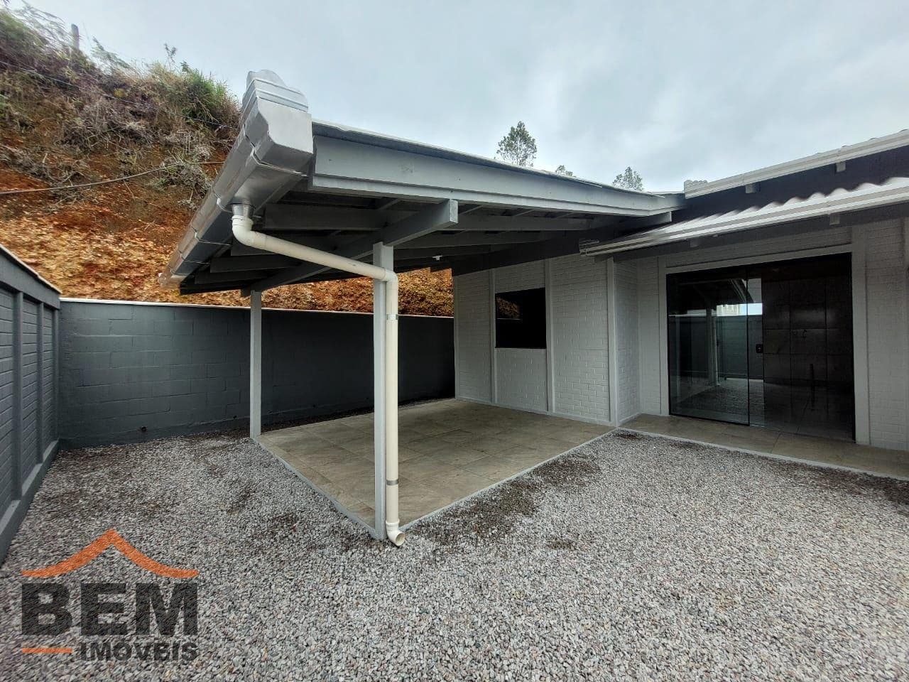 Casa para Locação com 2 quartos e 48m² no bairro Paciência, em Itajaí - SC