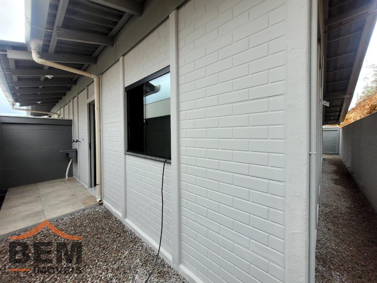 Casa para Locação com 2 quartos e 48m² no bairro Paciência, em Itajaí - SC