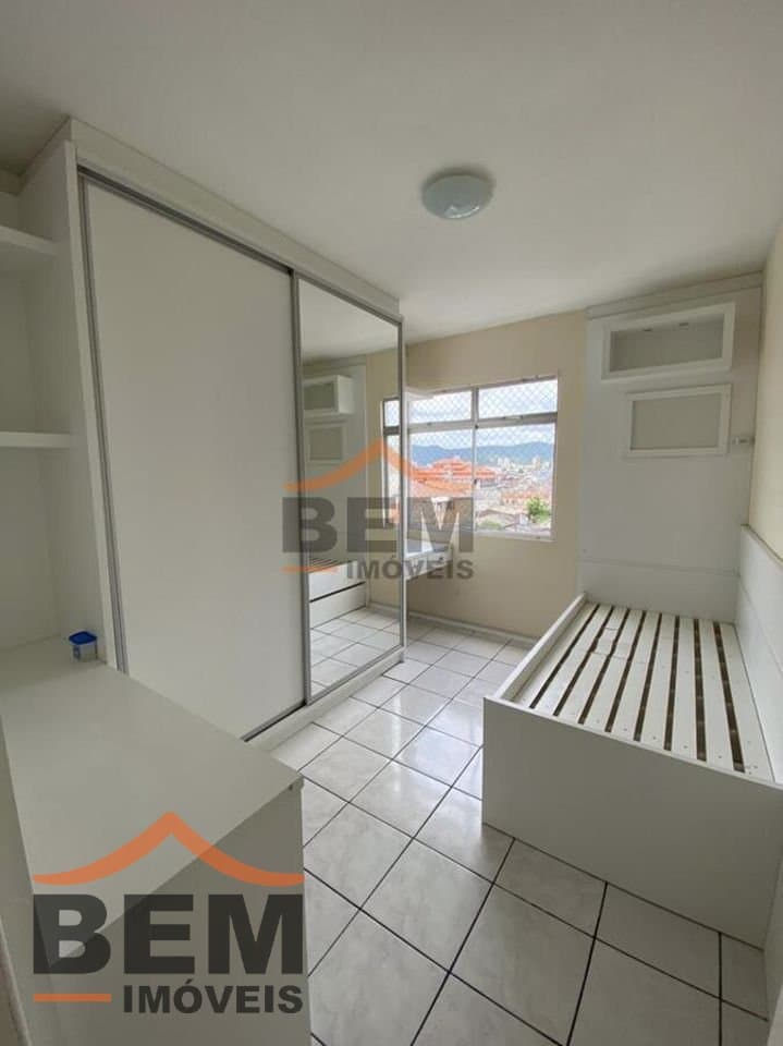 Apartamento para Locação com 2 quartos, 1 vaga no bairro São Vicente em Itajaí/SC
