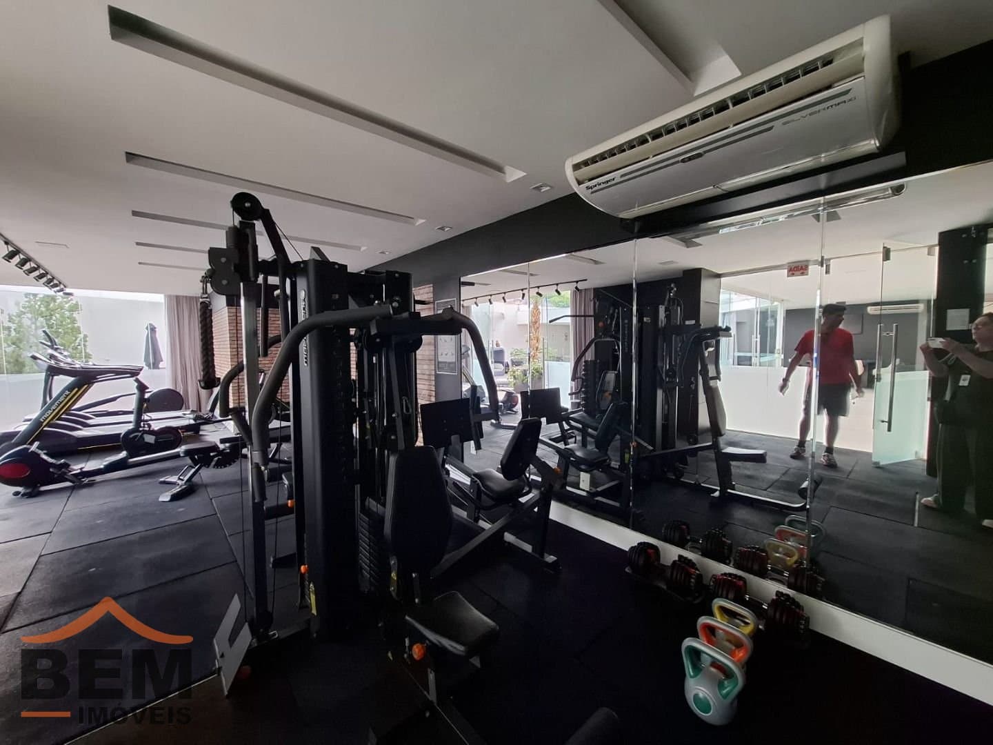 Apartamento para Locação com 3 quartos no bairro Cabeçudas, em Itajaí - SC