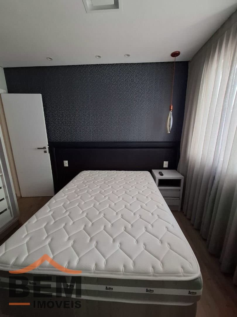 Apartamento para Locação com 3 quartos no bairro Cabeçudas, em Itajaí - SC