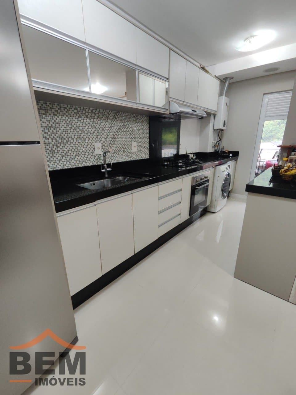 Apartamento à Venda com 2 quartos sendo 1 suíte, 1 vaga no bairro Ressacada em Itajaí/SC