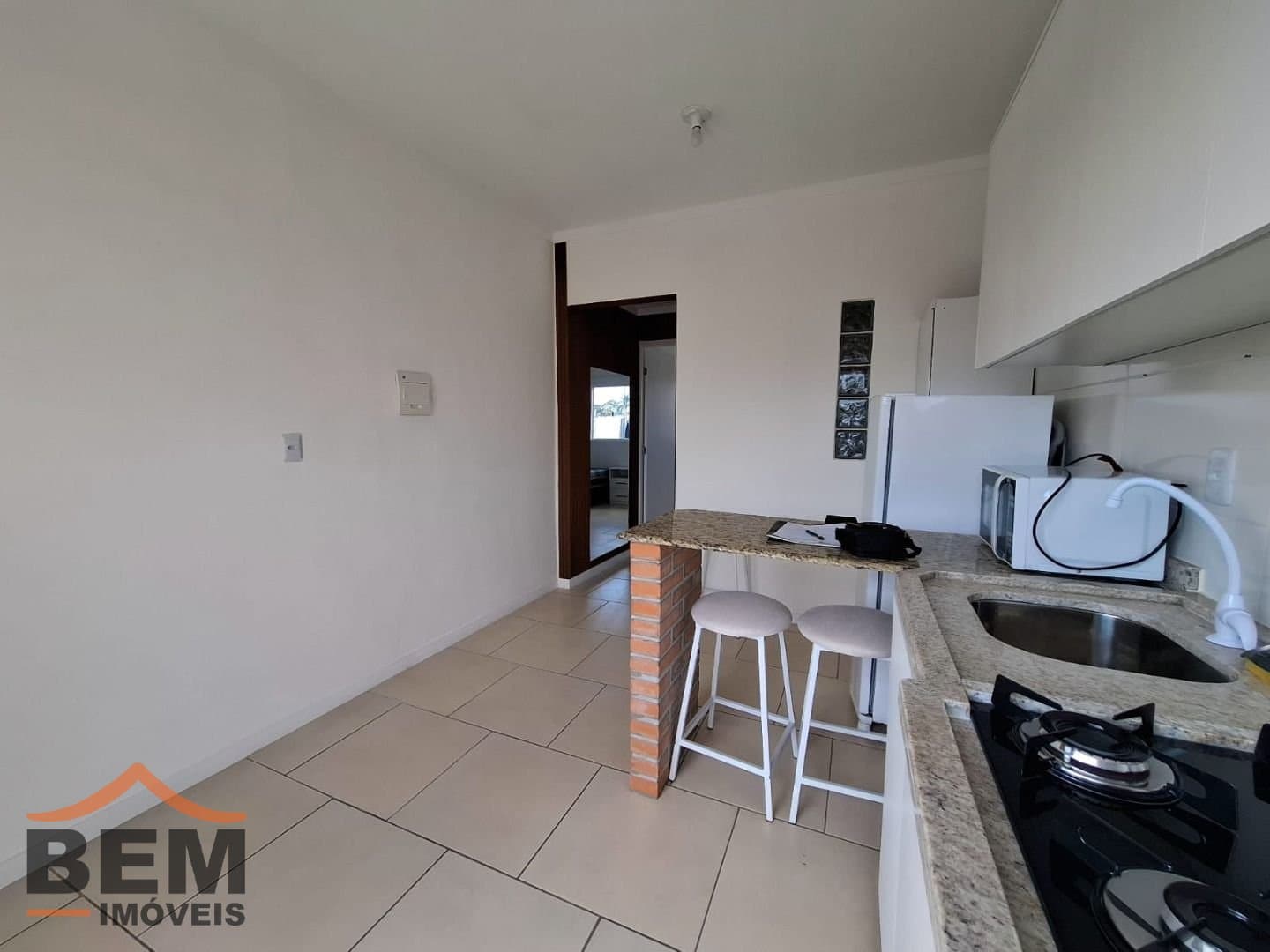 Apartamento para Locação com 1 quarto e 30m² no bairro Barra do Rio, em Itajaí - SC