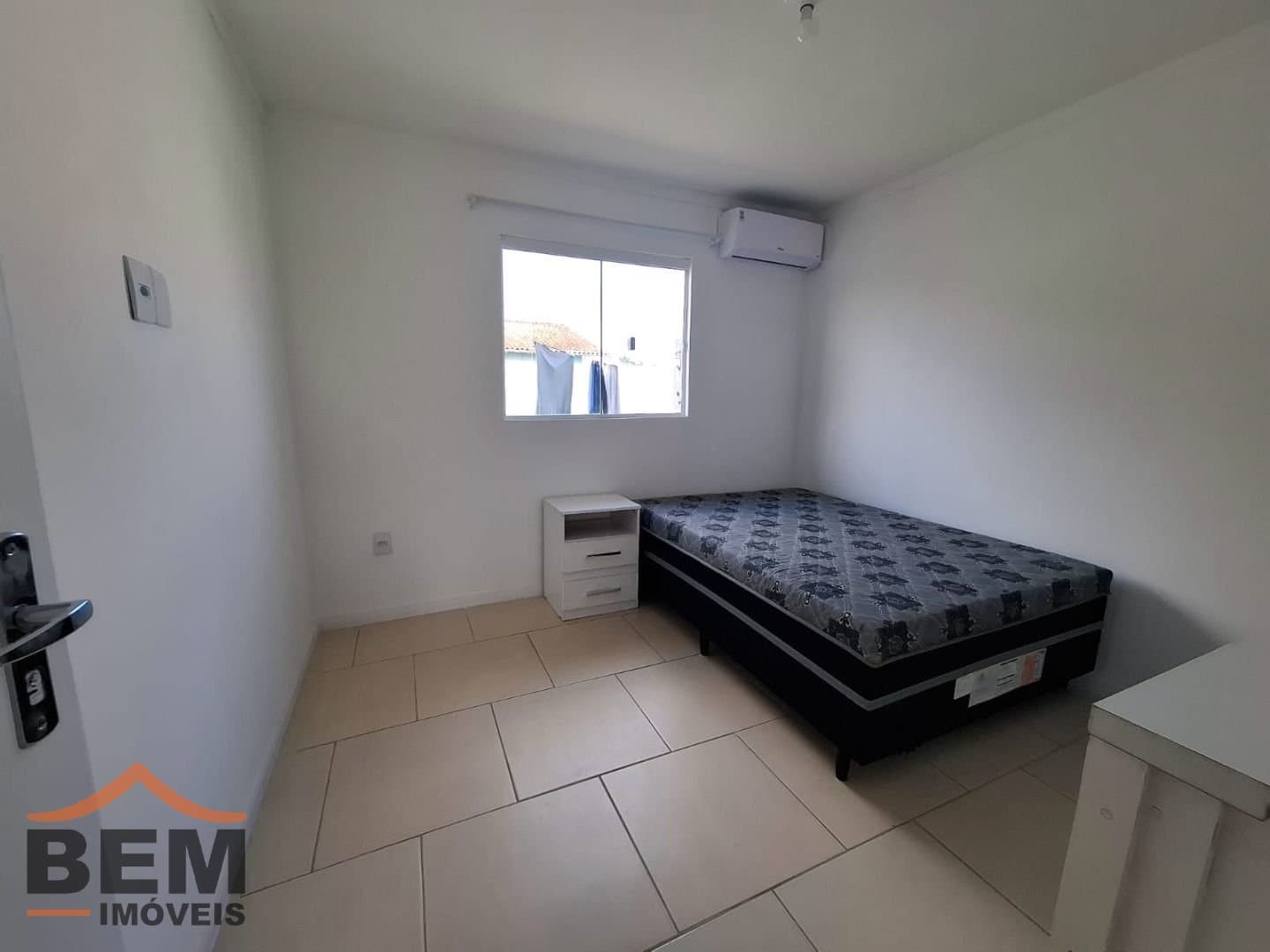 Apartamento para Locação com 1 quarto e 30m² no bairro Barra do Rio, em Itajaí - SC