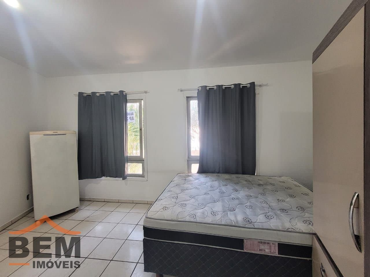 Apartamento para Locação com 1 quarto e 18m² no bairro Fazenda, em Itajaí - SC