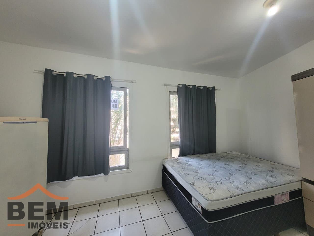Apartamento para Locação com 1 quarto e 18m² no bairro Fazenda, em Itajaí - SC