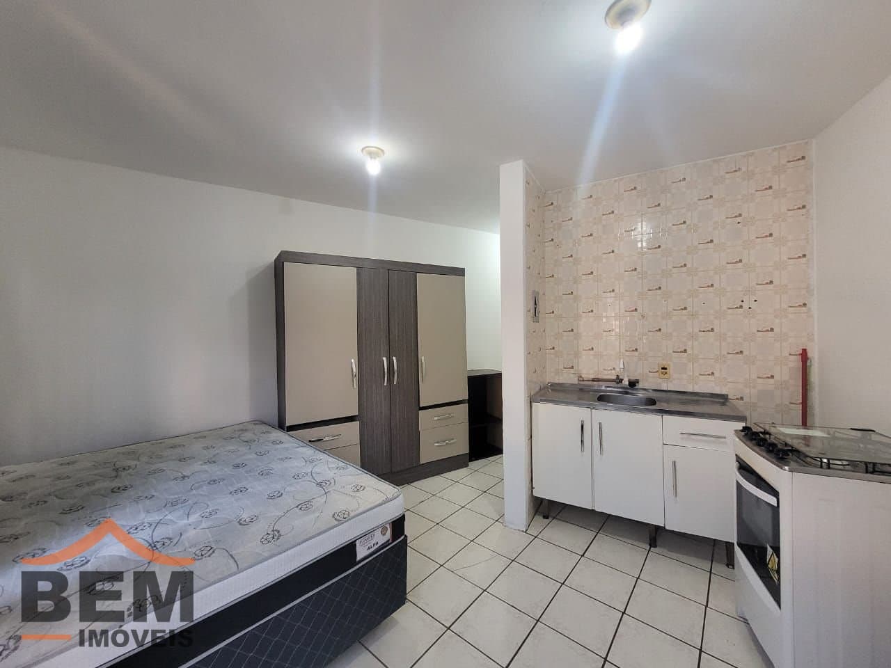 Apartamento para Locação com 1 quarto e 18m² no bairro Fazenda, em Itajaí - SC