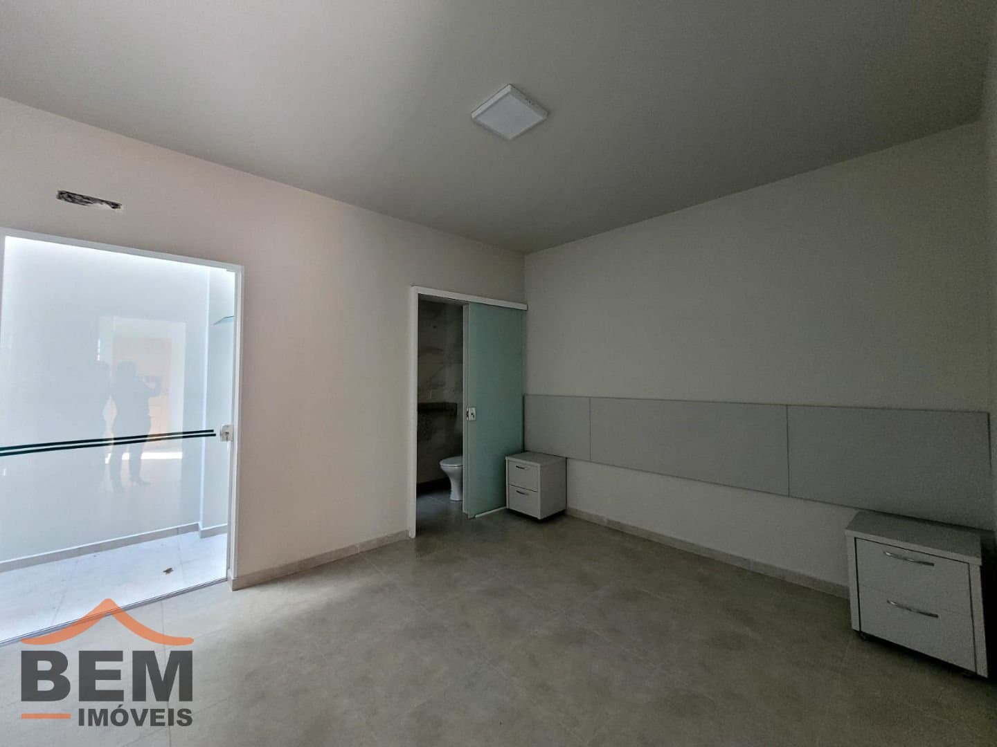 Apartamento para Locação com 1 quarto e 30m² no bairro Fazenda, em Itajaí - SC