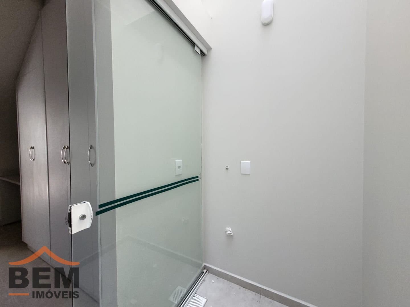 Apartamento para Locação com 1 quarto e 30m² no bairro Fazenda, em Itajaí - SC