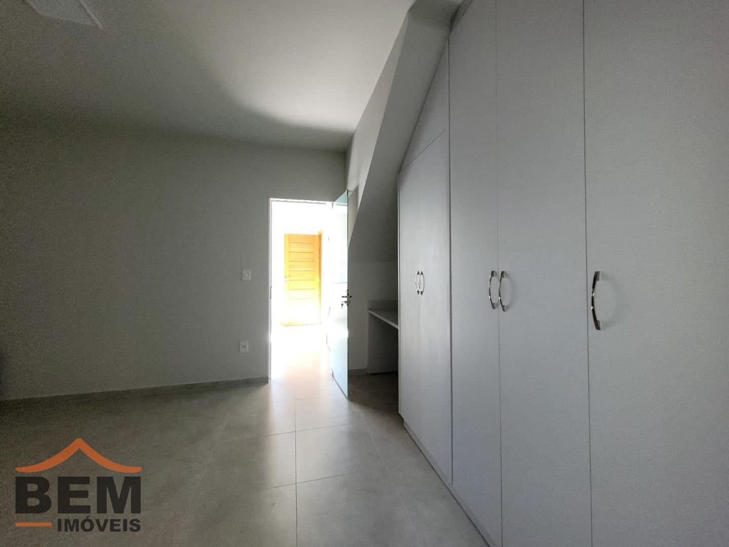 Apartamento para Locação com 1 quarto e 30m² no bairro Fazenda, em Itajaí - SC