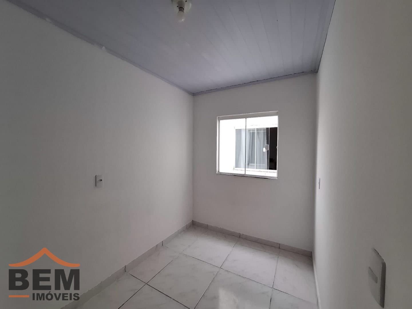 Apartamento para Locação com 2 quartos no bairro São Vicente em Itajaí/SC