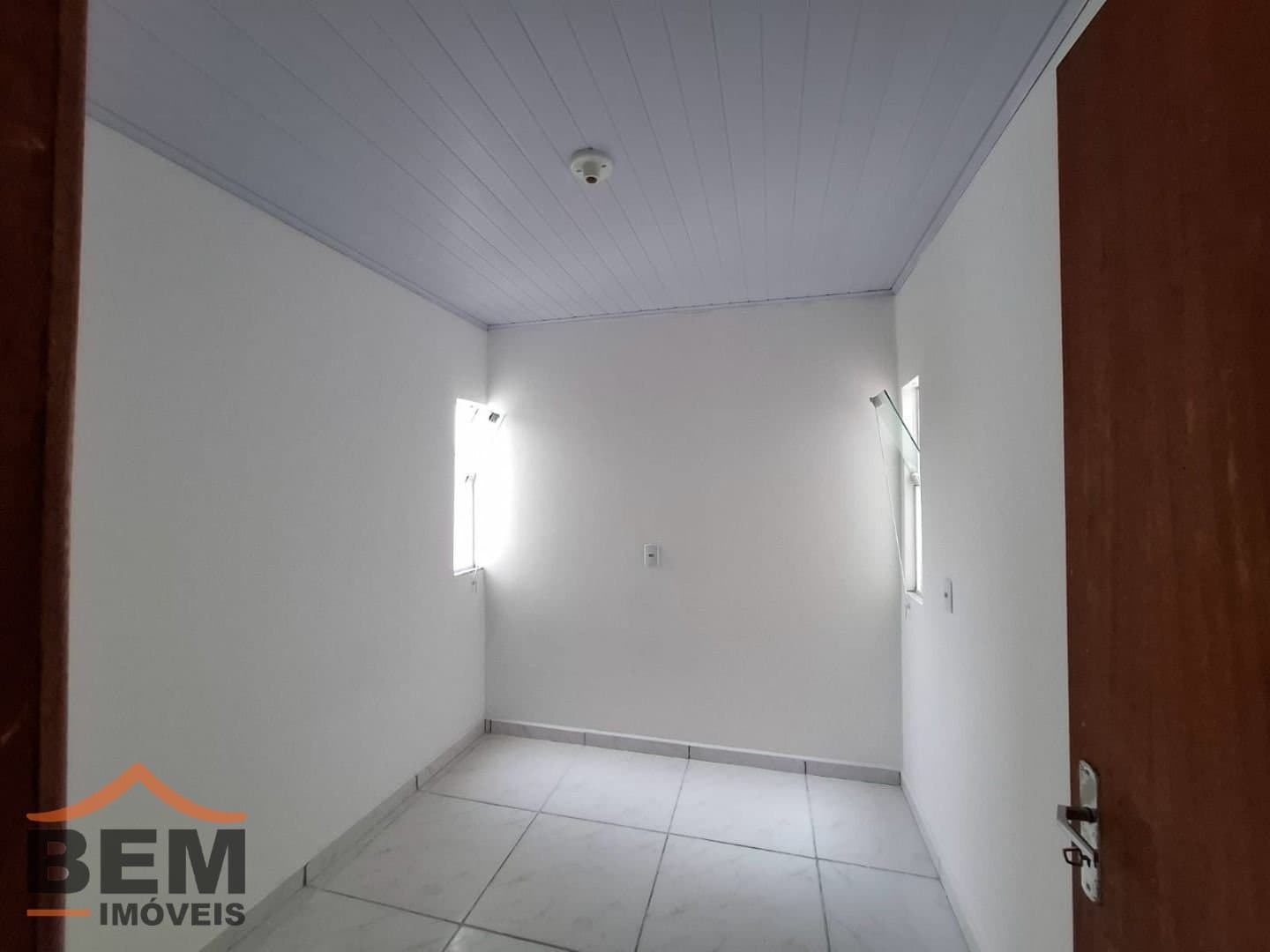 Apartamento para Locação com 2 quartos no bairro São Vicente em Itajaí/SC
