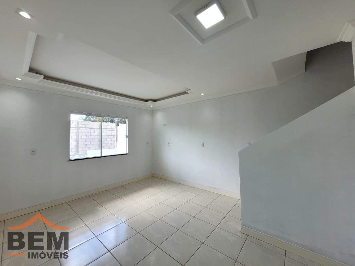 Casa com 2 dormitórios para alugar, 90 m² por R$ 2.563,09/mês - Espinheiros - Itajaí/SC