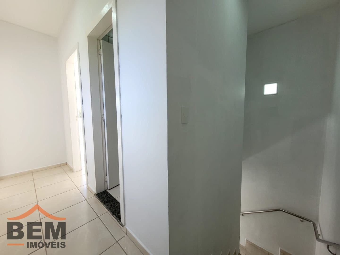 Casa com 2 dormitórios para alugar, 90 m² por R$ 2.563,09/mês - Espinheiros - Itajaí/SC
