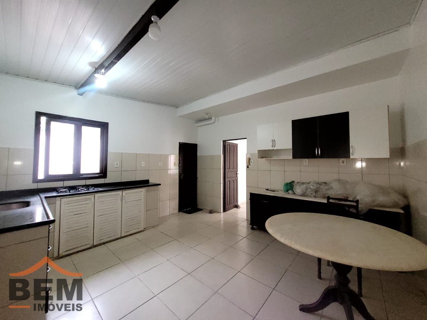 Casa para Locação com 2 quartos no bairro Dom Bosco em Itajaí/SC
