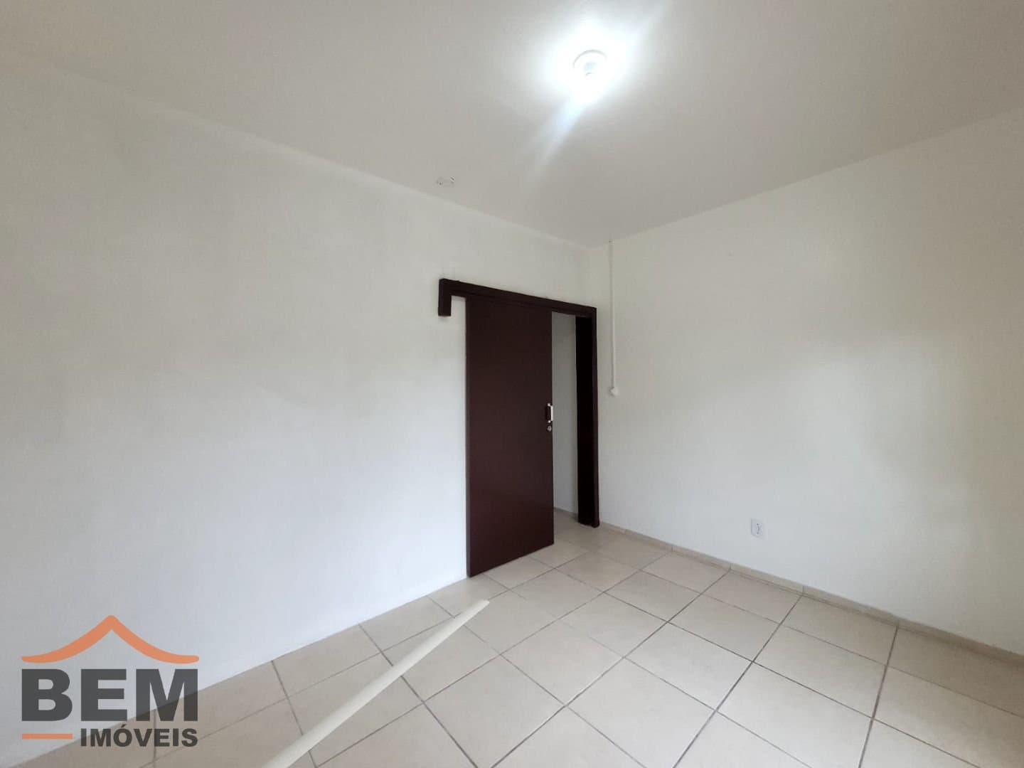 Casa para Locação com 2 quartos no bairro Dom Bosco em Itajaí/SC