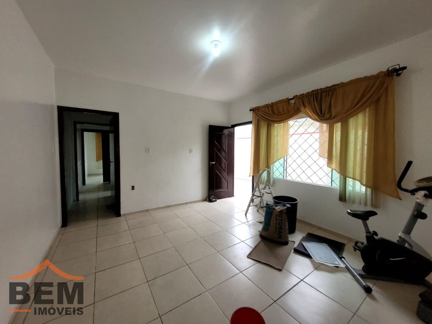 Casa para Locação com 2 quartos no bairro Dom Bosco em Itajaí/SC