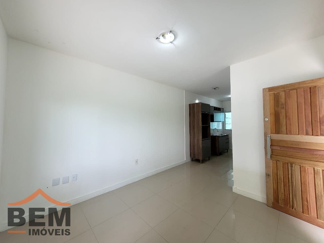 Casa para Locação com 2 quartos, 1 vaga no bairro Santa Regina em Itajaí/SC