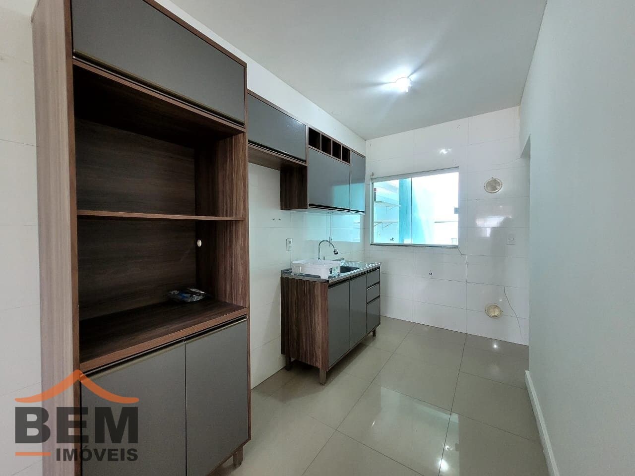 Casa para Locação com 2 quartos, 1 vaga no bairro Santa Regina em Itajaí/SC