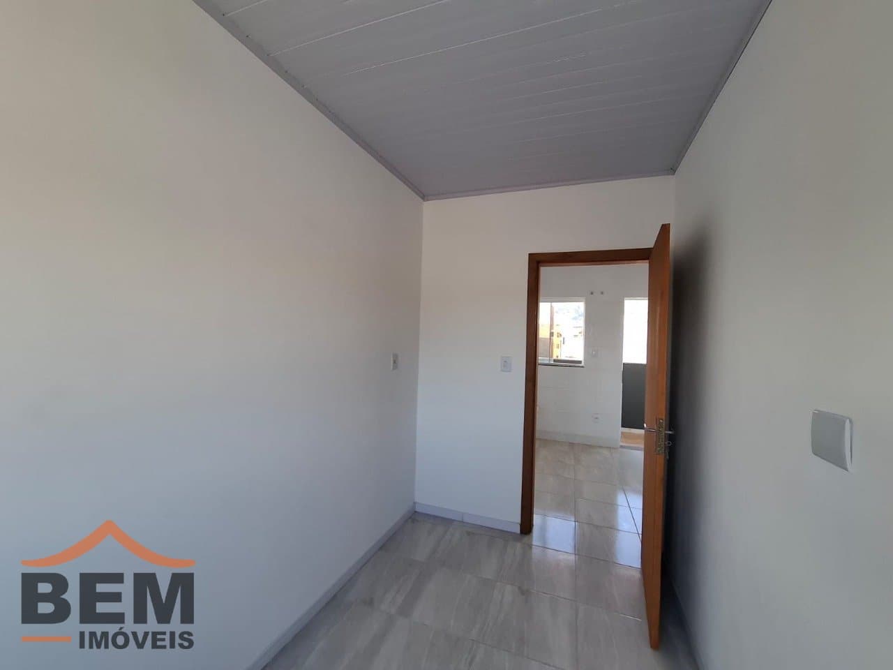 Apartamento disponível para locação no bairro Santa Regina , em Itajaí.