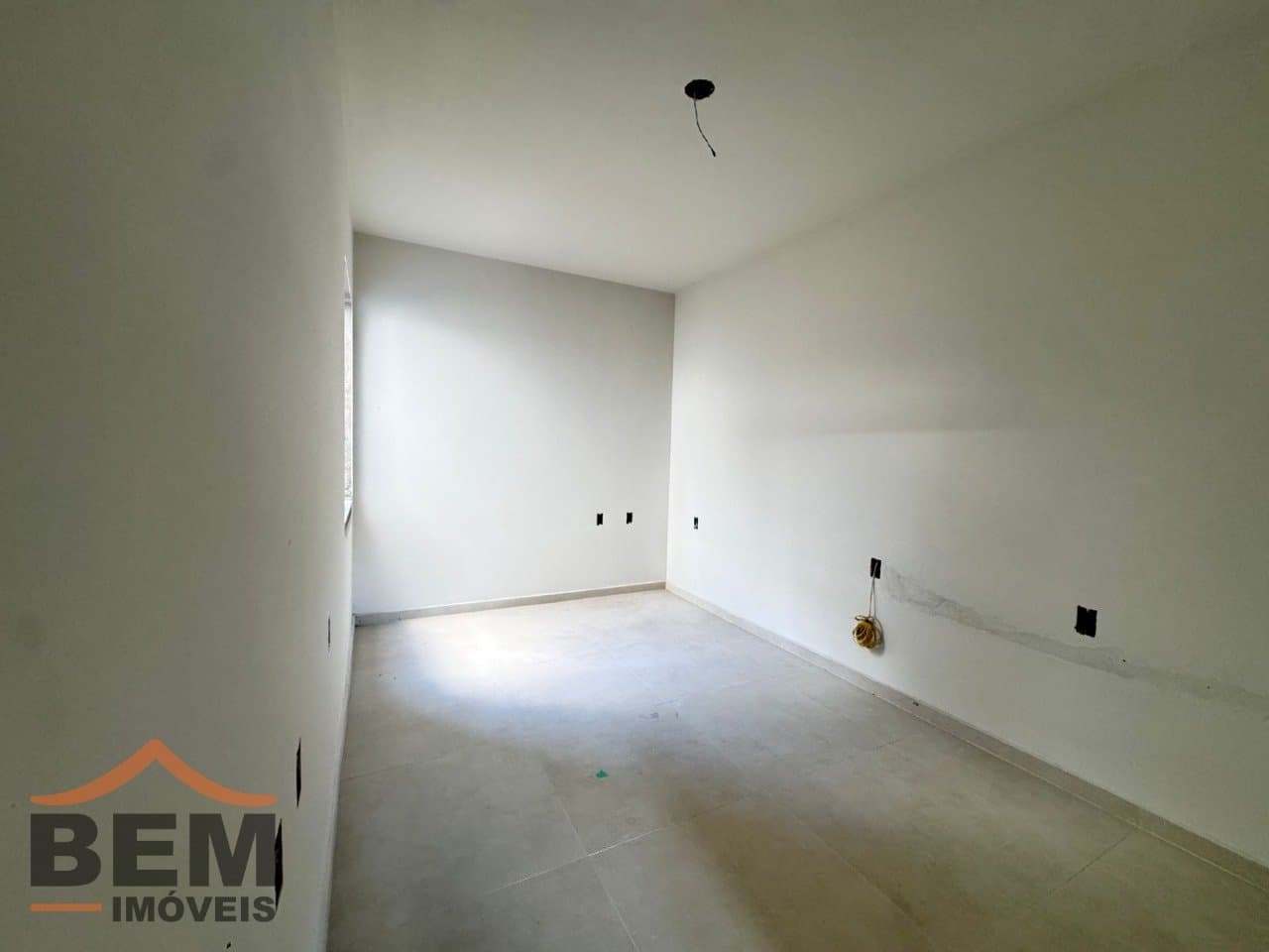 Apartamento à Venda com 2 quartos, 1 vaga no bairro Santa Regina em Camboriú/SC: 1c2a550b-d8e2-4416-93eb-6374419d32e7