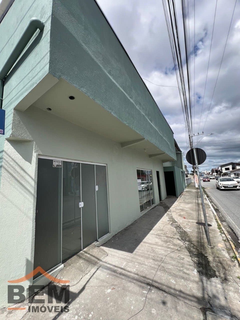 Sala Comercial para Locação com 100m² no bairro São Vicente, em Itajaí - SC