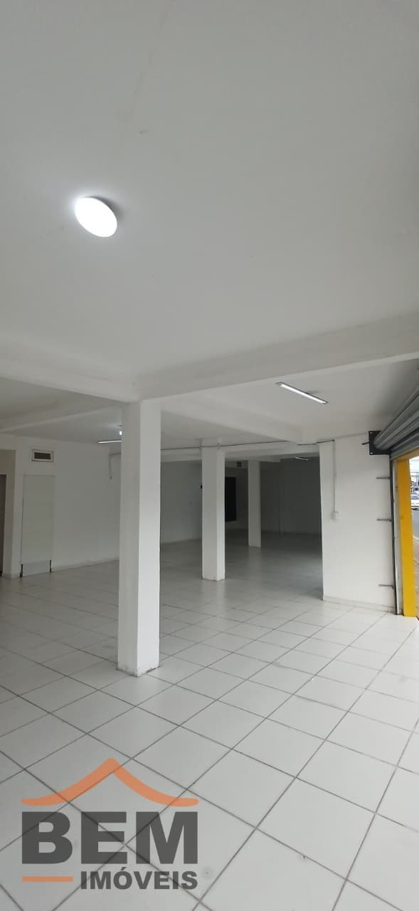 Sala Comercial à Venda no bairro Municipios em Balneário Camboriú/SC