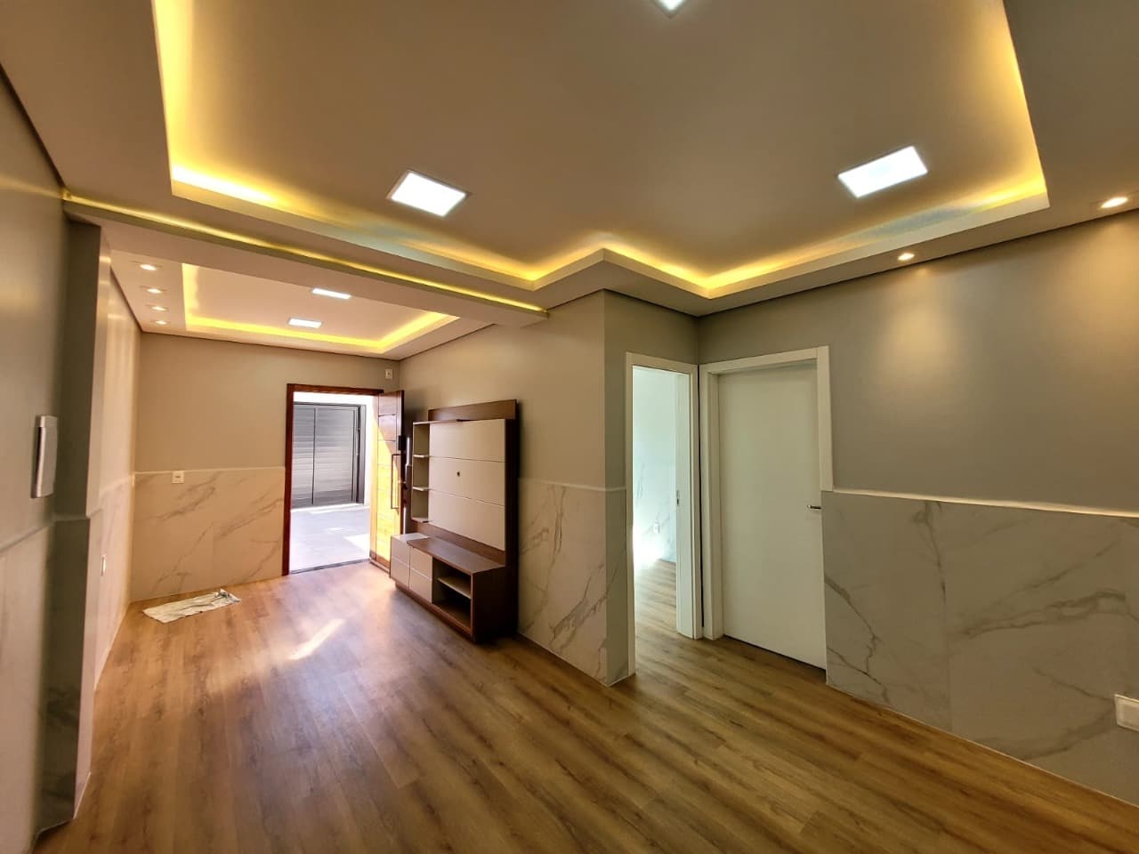 Casa para Locação com 2 quartos sendo 1 suíte, 1 vaga no bairro São Vicente em Itajaí/SC: 07 - SALA