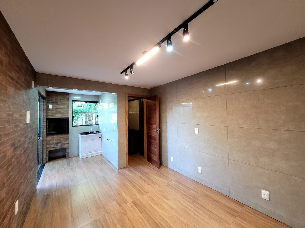 Casa para Locação com 2 quartos sendo 1 suíte, 1 vaga no bairro São Vicente em Itajaí/SC: 18 - ÁREA DE FESTAS