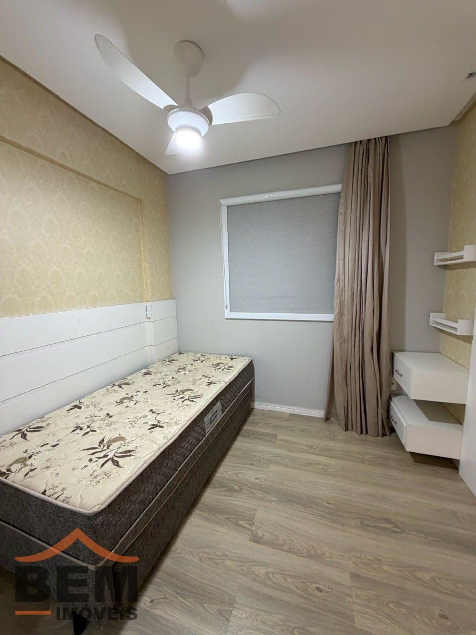 Apartamento à Venda com 3 quartos sendo 1 suíte, 2 vagas no bairro Tabuleiro em Camboriú/SC